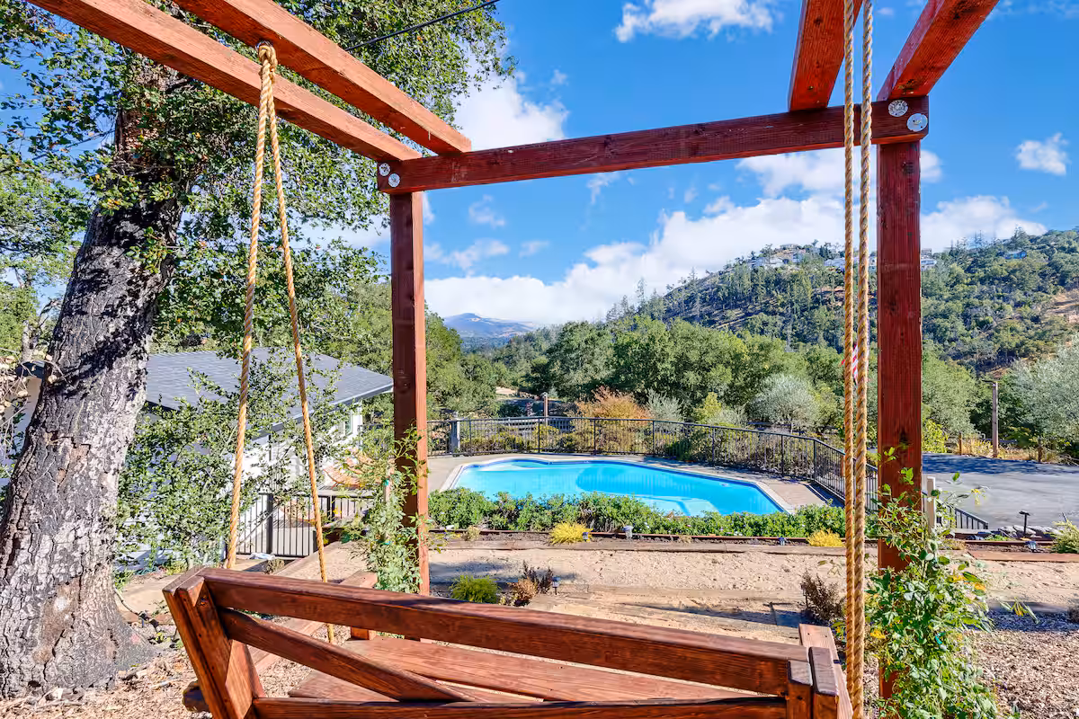 Indigo Vineyard - Image 1