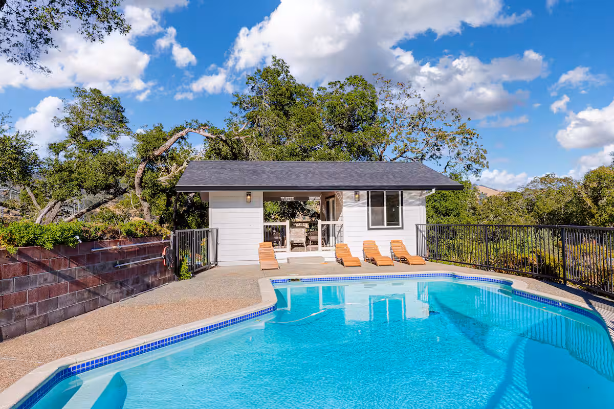 Indigo Vineyard - Image 3