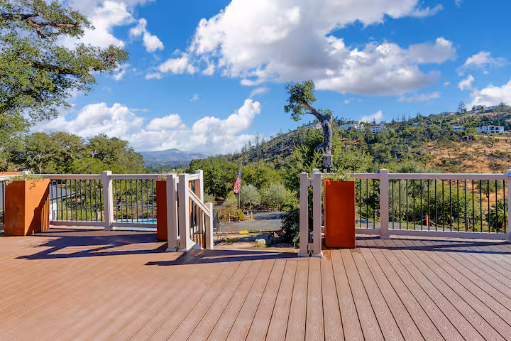 Indigo Vineyard - Image 5